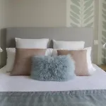 A L'ombre Des Pins La Baule