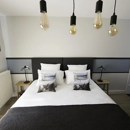 Bed & Breakfast A L'ombre Des Pins *
