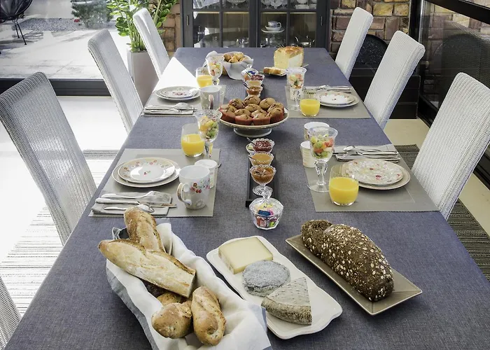 A L'ombre Des Pins La Baule